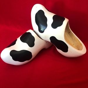 Cow Clogs !!!